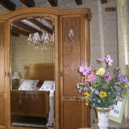 ラ・フェルテ・ゴシェ La Ferme Le Merger Bed & Breakfast エクステリア 写真