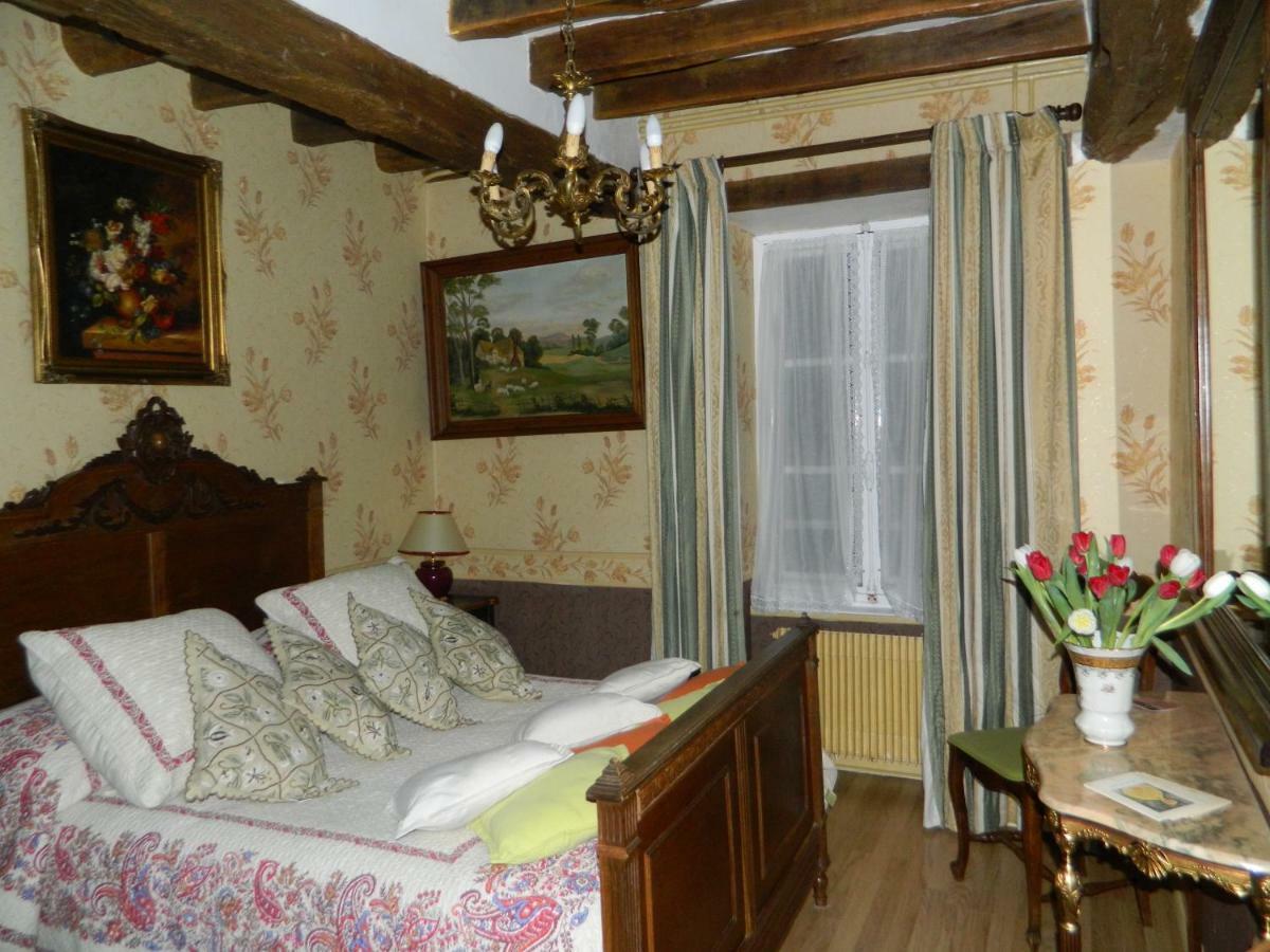 ラ・フェルテ・ゴシェ La Ferme Le Merger Bed & Breakfast エクステリア 写真