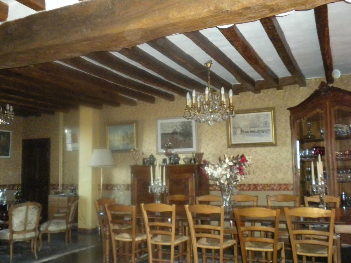ラ・フェルテ・ゴシェ La Ferme Le Merger Bed & Breakfast エクステリア 写真